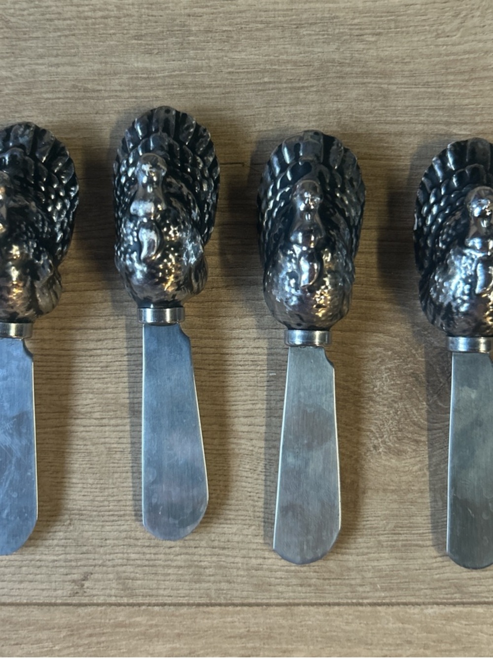 Boston Warehouse Silver-Tone Turkey Handle Spreaders‎
